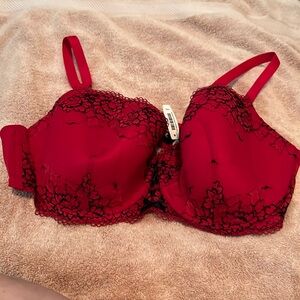 Red Bra size 44D